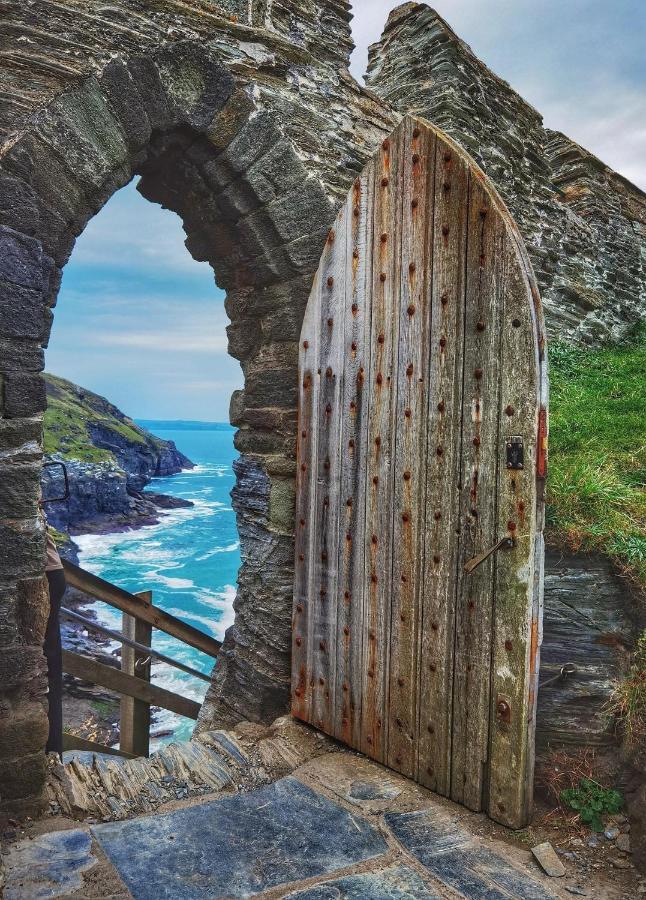 Polrunny Farm Seaberry Cottage With A Sea View And Log Burner Boscastle Eksteriør billede